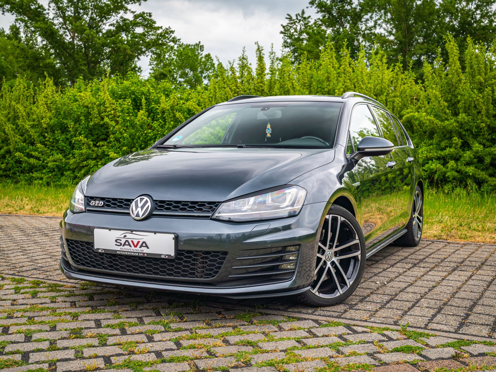 Bild: Volkswagen Golf VII Variant GTD BMT